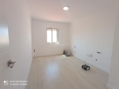 Alquiler piso con 3 habitaciones con ascensor en Hospitalet de Llobregat (L´)