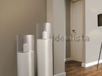 Alquiler piso en calle del carril del conde 104 piso con 2 habitaciones amueblado con ascensor, calefacción y aire acondicionado en Madrid