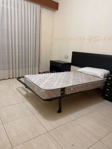 Alquiler piso en pompeu babra 2 alquiler de temporada de 01 de junio al 15 de septiembre, piso de tres habitaciones en Torredembarra