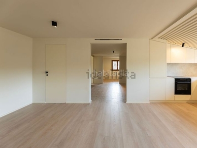 Alquiler piso en urbanización santa bárbara 44 piso en Rocafort