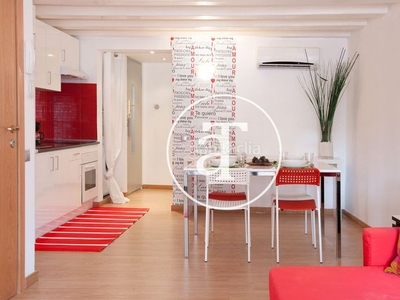 Alquiler piso práctico apartamento de alquiler temporal amueblado y equipado en Barcelona