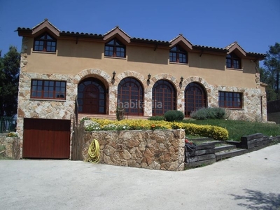 Casa finca rustica situado en la urbanización de estany de gallecs, al sur de palau-solità i plegamans. en Montcada i Reixac