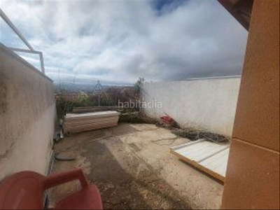 Casa pareada con 4 habitaciones con parking, calefacción y vistas a la montaña en Morata de Tajuña