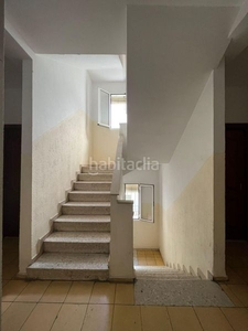 Piso excelente piso en bami, calle castillo de alcalá de guadaira en Sevilla
