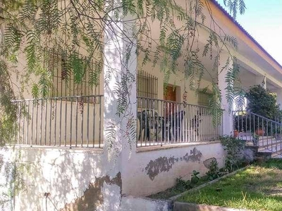 Venta Casa unifamiliar en Urbanización Cerro Molina Jaén. A reformar con terraza 359 m²