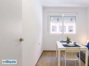 Acogedor apartamento de 1 dormitorio con aire acondicionado en Sants - Sólo estudiantes