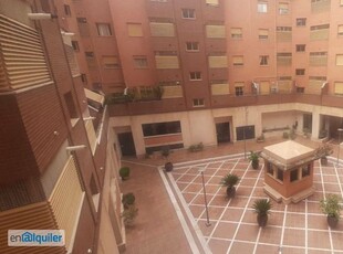 Apartamento de alquiler en Calle Fernando Sanchez Sampedro, Pardaleras