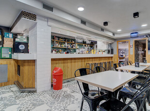 Bar Restaurante en Funcionamiento en la Mejor Zona de Larratxo, San Sebastián. Venta Altza