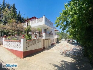 Villa independiente con piscina en pinos de alhaurin