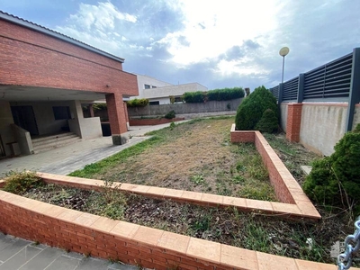 Chalet independiente en venta en Calle Del Mestral, 25110, Alpicat (Lérida)