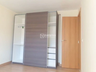 Alquiler piso con 2 habitaciones con calefacción en Madrid