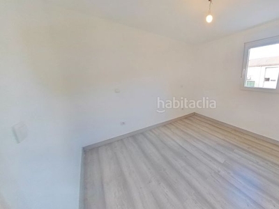 Alquiler piso con 3 habitaciones en Amposta Madrid