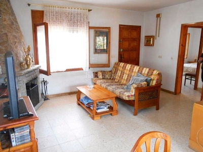 Casa con 3 habitaciones en Llagostera