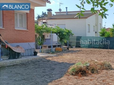 Casa en urbanizacion con alcantarillado en Piera