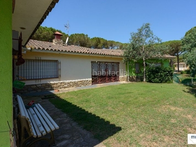 Casa jardín con piscina en El Mirador-La Cornisa Sant Andreu de Llavaneres