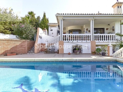 Chalet en venta en Calaburra - Chaparral, Mijas