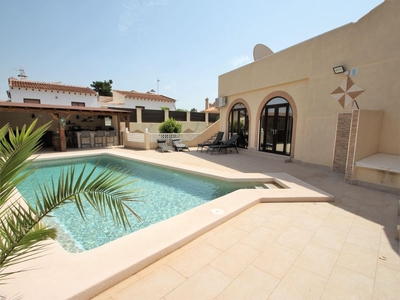 Chalet en venta en El Chaparral, Torrevieja, Alicante