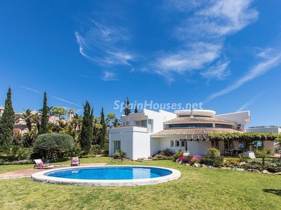 Villa en venta en Benahavís