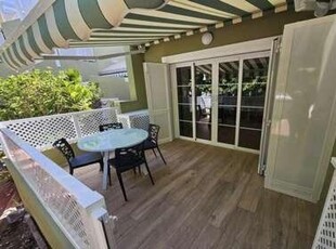 APARTAMENTO DE DOS DORMITORIOS EN ORLANDO CERCA DEL MAR