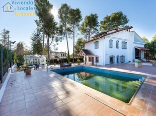 Chalet en venta en Albolote, Granada