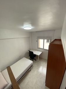 Alquiler habitacion de piso en Egido de Belén - San Roque (Jaén)