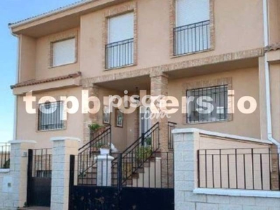 Casa adosada en venta en San Gonzalo