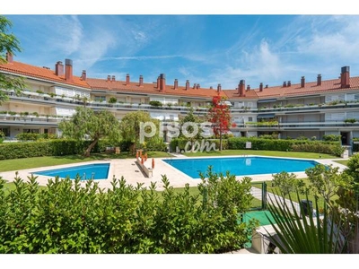 Piso en venta en Can Girona-Terramar-Vinyet