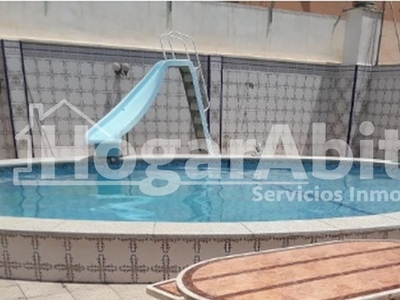 Venta de casa con piscina y terraza en Picassent, Picassent Pueblo