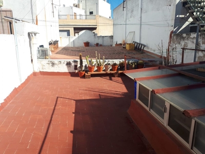 Venta de casa con terraza en Burriana
