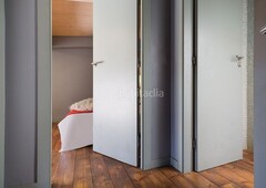 Alquiler piso en carrer de prats de molló 18 ático con terraza privada en sarrià para 6 en Barcelona