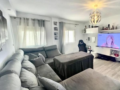 Apartamento en venta en Loma de los Riscos, Torremolinos