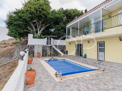 Casa en venta en Tejina de Guia de Isora, Guía de Isora, Tenerife