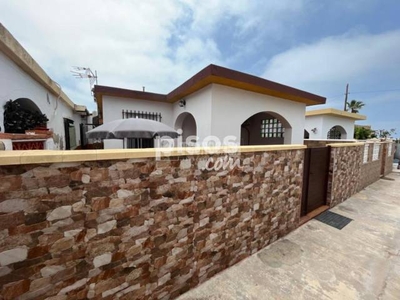 Casa rústica en venta en Bahía de la Luz-La Forestal