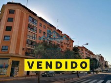 Venta Piso Talavera de la Reina. Piso de tres habitaciones en Avenida Juan Carlos I. Con terraza