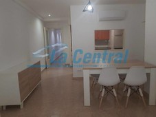 Venta Piso Tortosa. Piso de tres habitaciones en C/ Ciutat. Buen estado planta baja calefacción individual