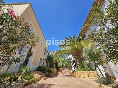 Casa adosada en venta en Carrer Illa Mallorca, 64