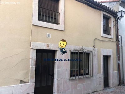 Casa en Zamora en La Horta con 5 Dormitorios, 2 Baños y Patio.