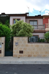 Chalet adosado en venta, Espartinas, Sevilla