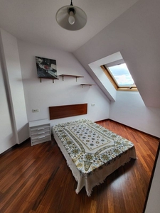 Piso en alquiler en Nuevo Gijón de 2 habitaciones con muebles y calefacción