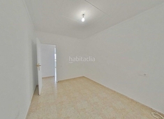 Alquiler piso en alquiler en Creu de Barberà de 3 habitaciones en Sabadell