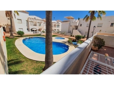 Apartamento en planta baja con gran terraza en Mojácar, Almería, Andalucía a sólo 300 metros del mar.