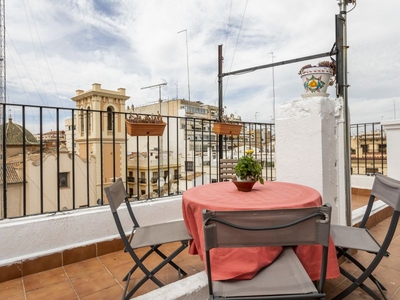 Alquiler con opcion a compra de piso con terraza en El Pilar (Valencia)