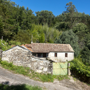 Casa-Chalet en Venta en Barcia De Mera (San Martiño) Pontevedra