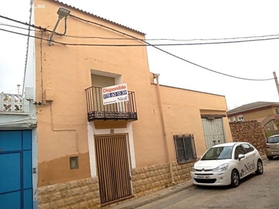 Casa de Pueblo en Venta en Caudete, Teruel