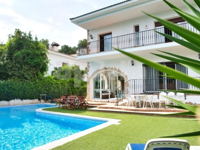 Lloret De Mar villa en venta