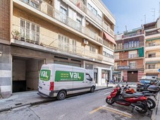 Local comercial abu isaac 4 Granada Ref. 84821863 - Indomio.es