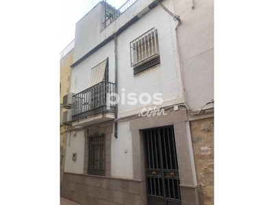 Casa en venta en Calle de Bailén en San Bartolomé-Calle Millán de Priego por 100.000 €