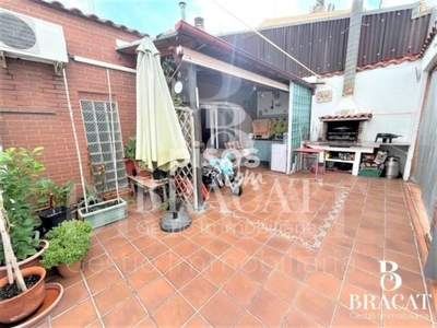 Casa en venta en Vista Alegre en Vista Alegre por 415.000 €