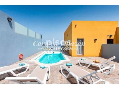 Chalet en venta en Calle Tibiabín