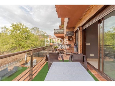 Piso en venta en Calle del Valle del Roncal, 16